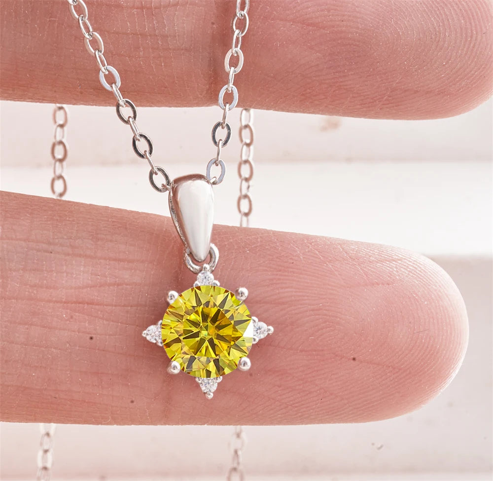 Aurora Moissanite Pendant™