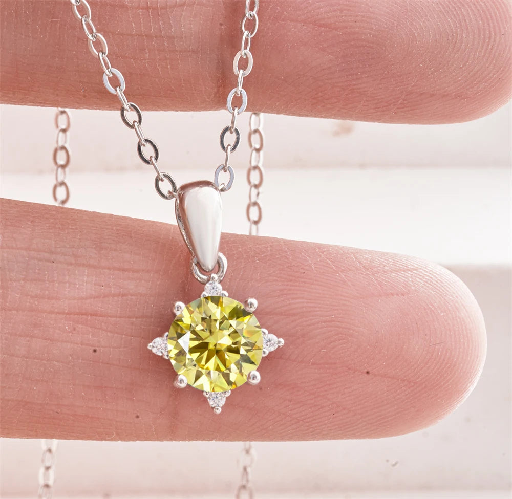 Aurora Moissanite Pendant™