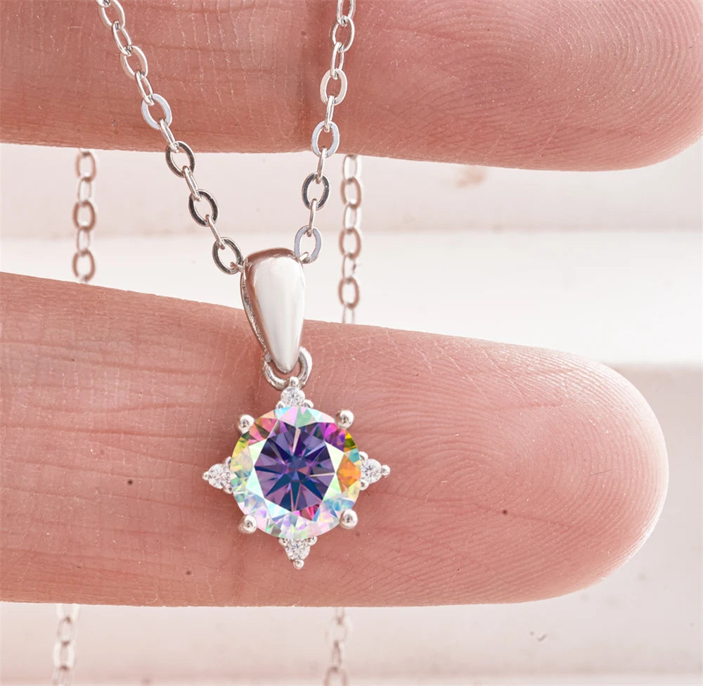 Aurora Moissanite Pendant™