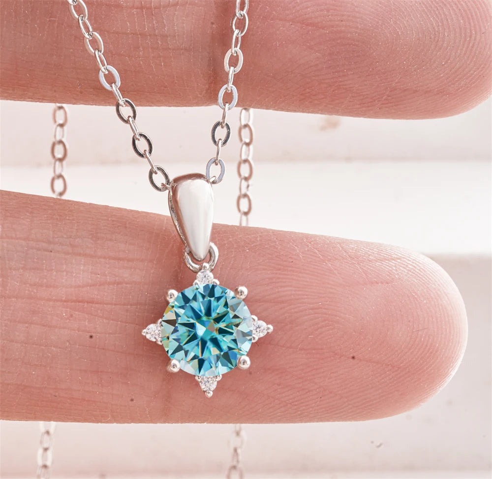 Aurora Moissanite Pendant™