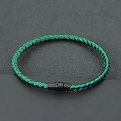 Valor Thread Classic™ – Minimalist Braided Yarn Bracelet